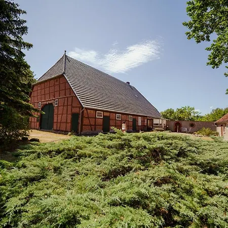 Ruedehof Amt Neuhaus